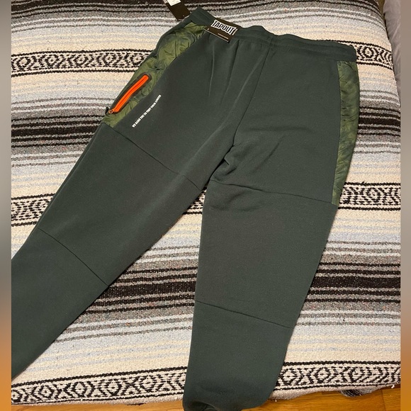 Tap out sweatpants - Picture 4 of 4